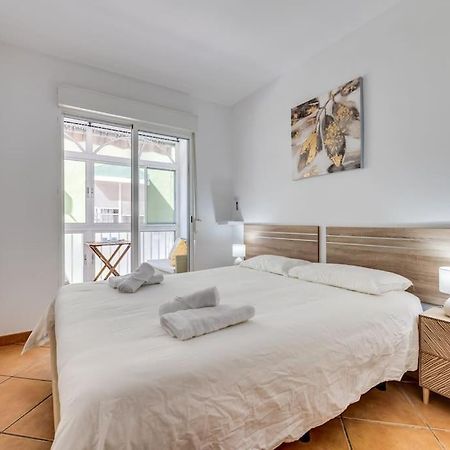 Encantador Apartamento Cerca Del Mar Malaga Bagian luar foto