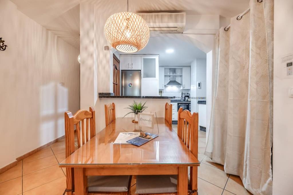 Encantador Apartamento Cerca Del Mar Malaga Bagian luar foto