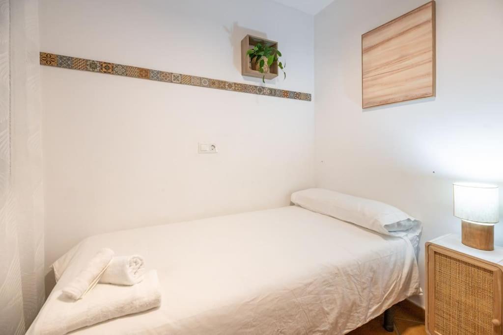 Encantador Apartamento Cerca Del Mar Malaga Bagian luar foto