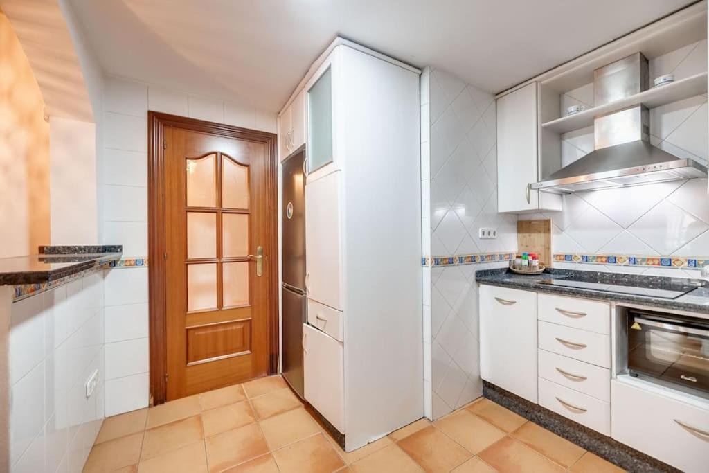 Encantador Apartamento Cerca Del Mar Malaga Bagian luar foto