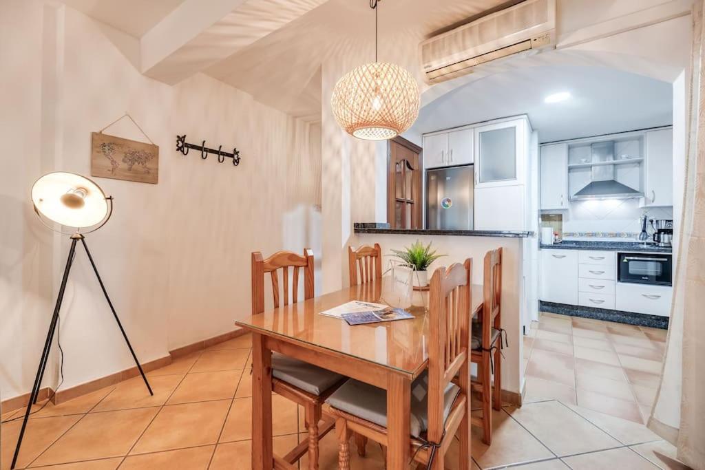 Encantador Apartamento Cerca Del Mar Malaga Bagian luar foto