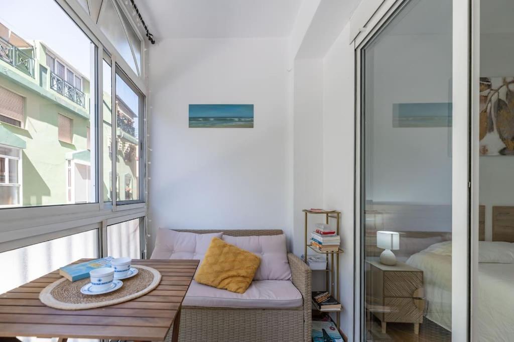 Encantador Apartamento Cerca Del Mar Malaga Bagian luar foto