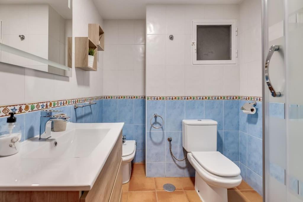 Encantador Apartamento Cerca Del Mar Malaga Bagian luar foto
