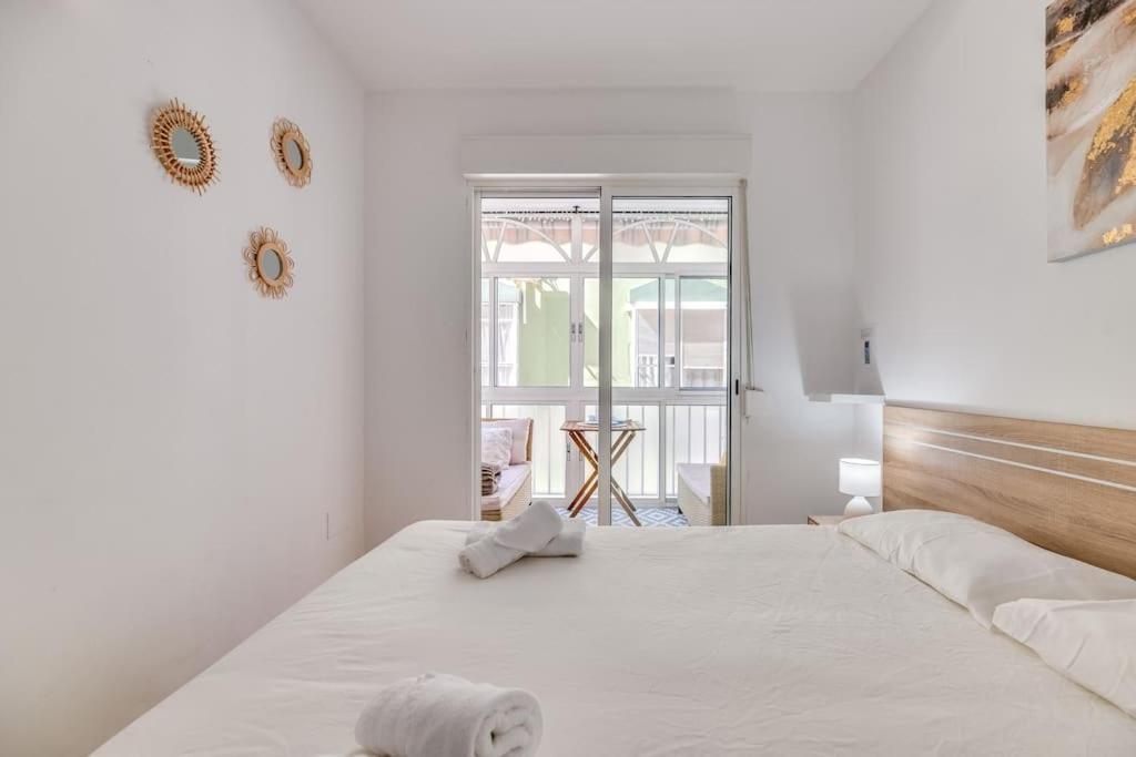 Encantador Apartamento Cerca Del Mar Malaga Bagian luar foto